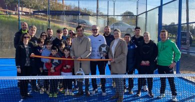 Inauguración de la pista de pádel de El Raso